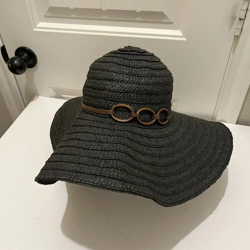 MAGID HATS Floppy Hat Beach Paper Straw  Women’s ONE SIZE Leisure Travel Black